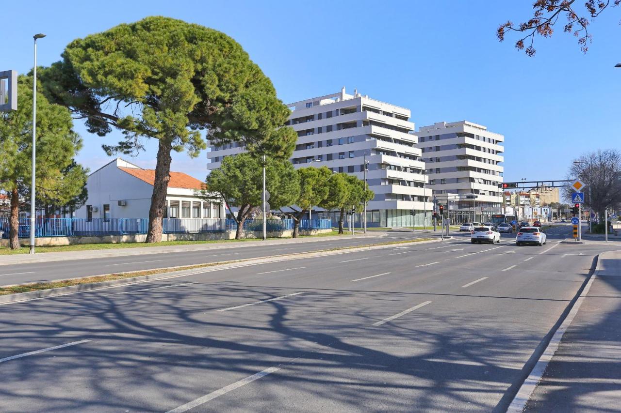Apartments Luna With Free Parking Zadar Extérieur photo