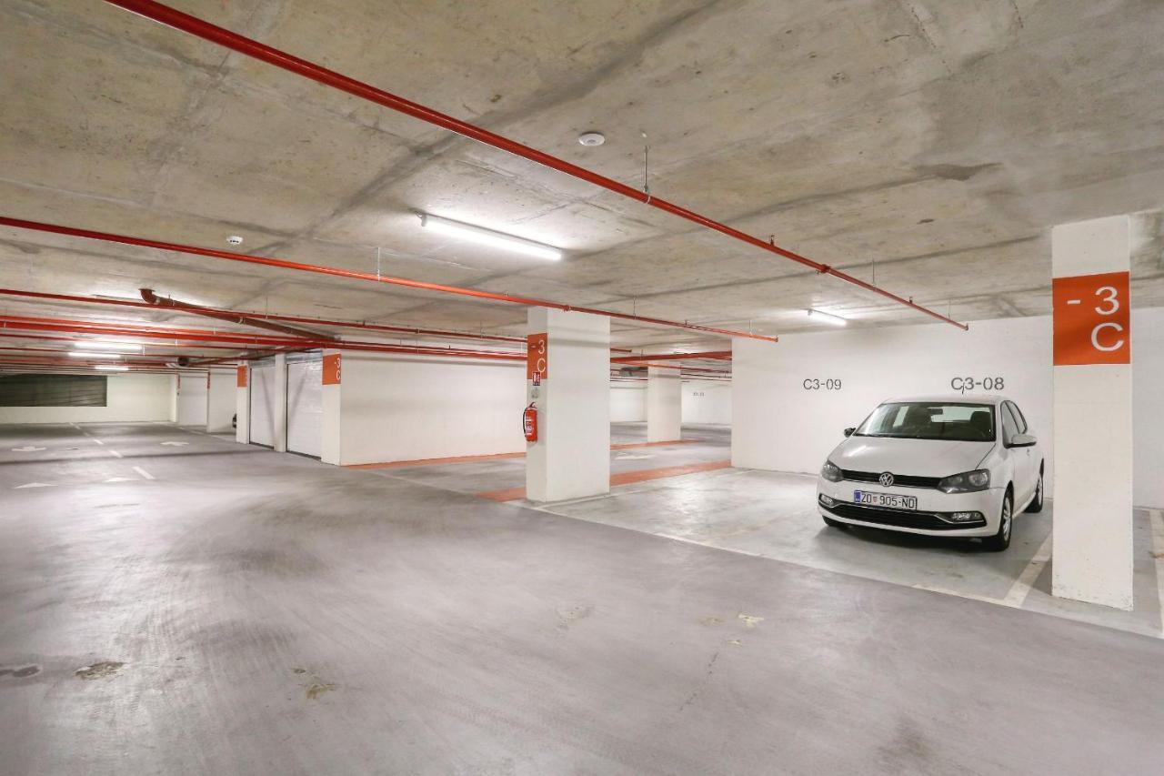Apartments Luna With Free Parking Zadar Extérieur photo