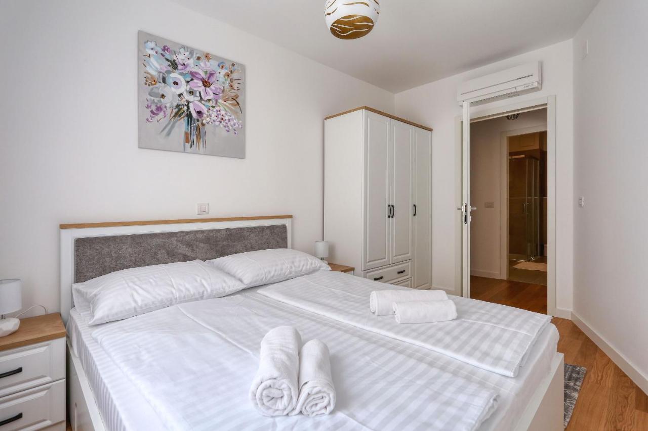 Apartments Luna With Free Parking Zadar Extérieur photo